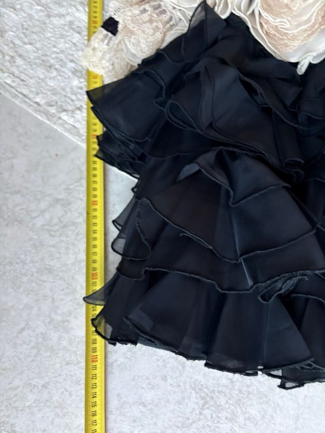 Falda flamenca volantes negro y rojo