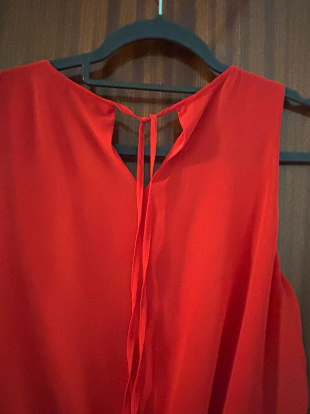 Vestido rojo plisado