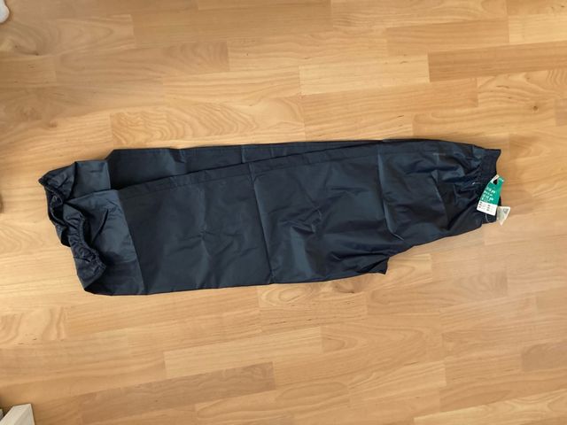 Pantalón chubasquero Quechua Talla 12/13