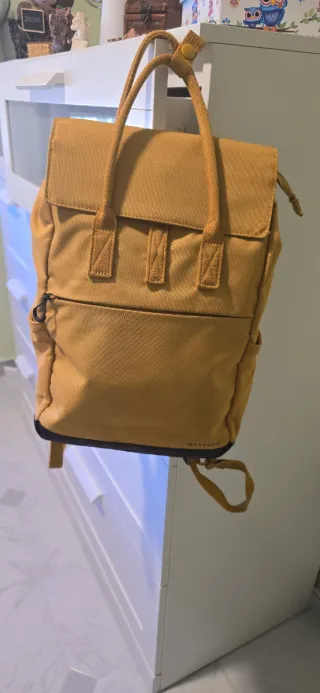 Mochila Quechua Amarilla 15L NH150