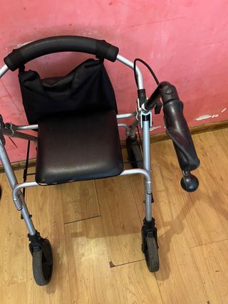 Andador de personas.