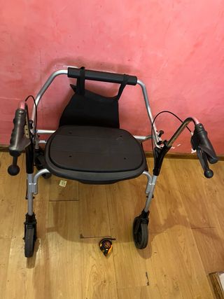 Andador de personas.