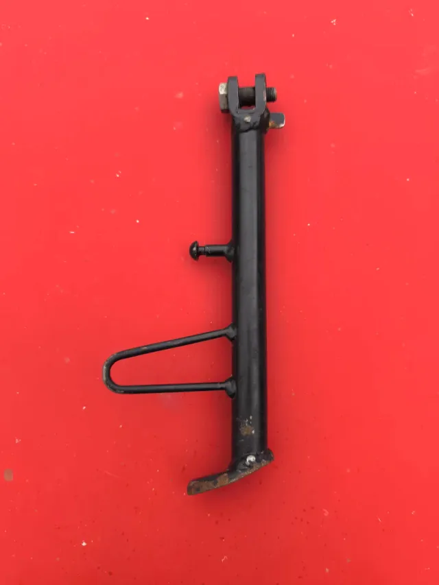 Pata de cabra Kawasaki KLE 500.