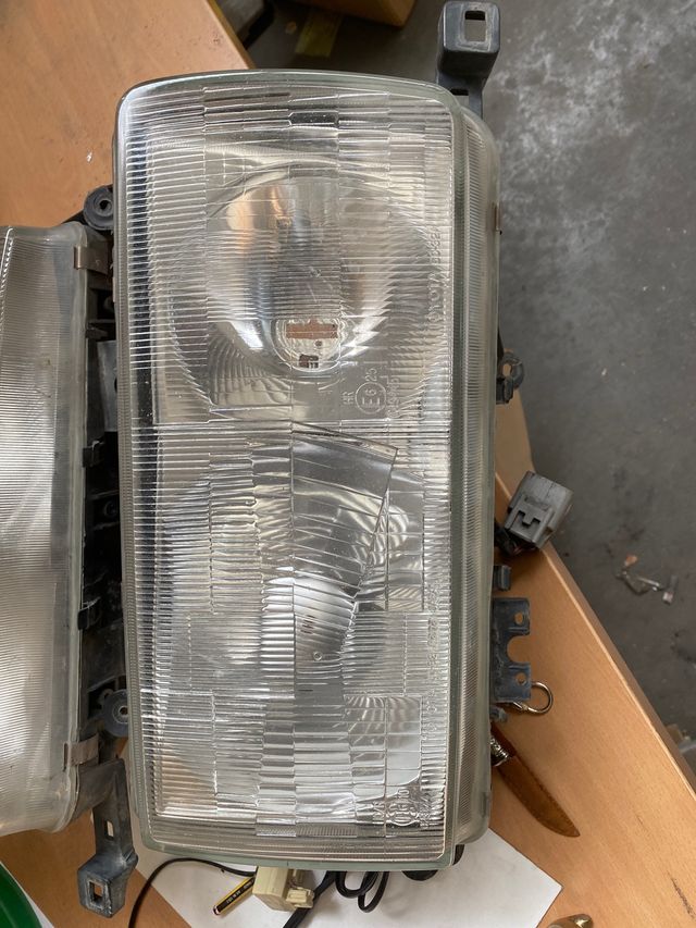 Faros Delanteros Toyota HDJ80 originales