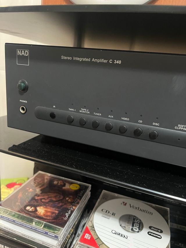Equipo Hifi NAD: Amplificador, CD y Tuner