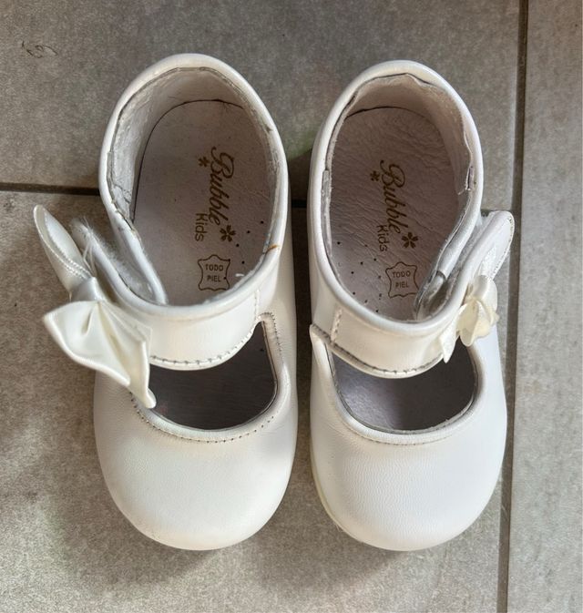 Zapatitos niña Adidas Tallas 23 y 24