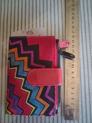 Billetera de piel multicolor