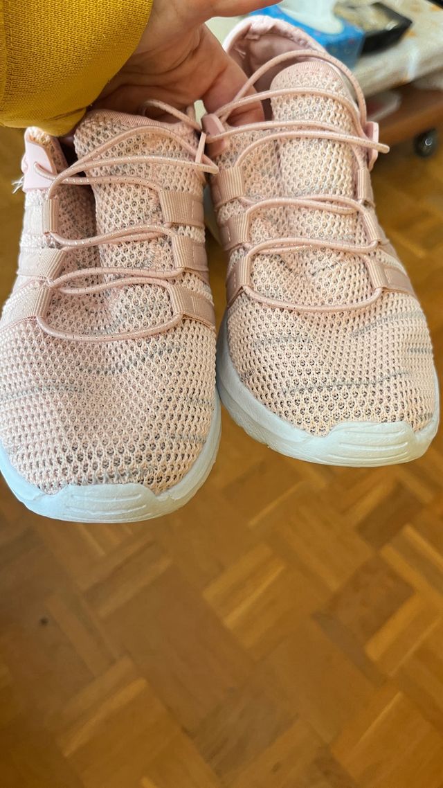Zapatillas deportivas niña rosa