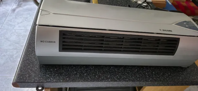 Calefactor Eléctrico DICORE Plata/Negro