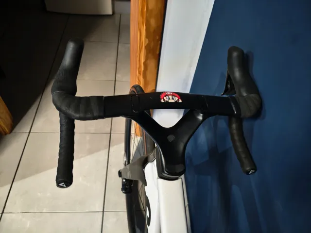 Bicicleta de carretera Cervélo réplica