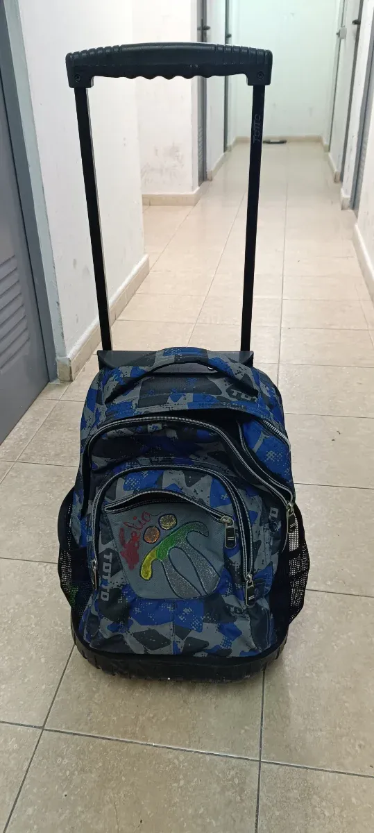Mochila escolar con ruedas TOTTO