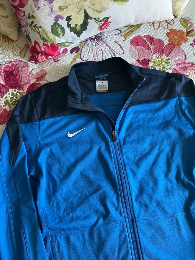 Chaqueta Nike Dri-Fit Entrenamiento