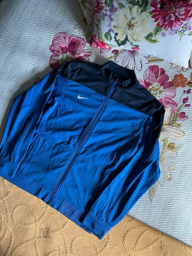 Chaqueta Nike Dri-Fit Entrenamiento