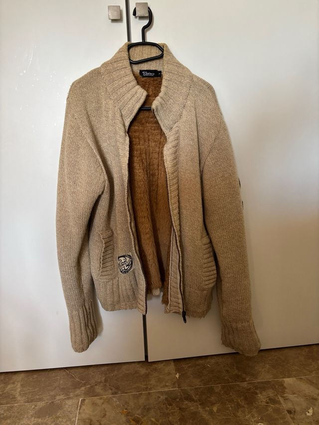 Abrigo de punto forrado