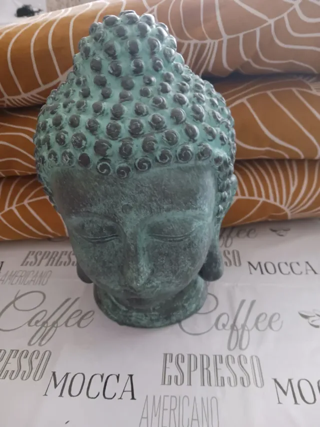 Figura Buda 26cm Alto x 11cm Base