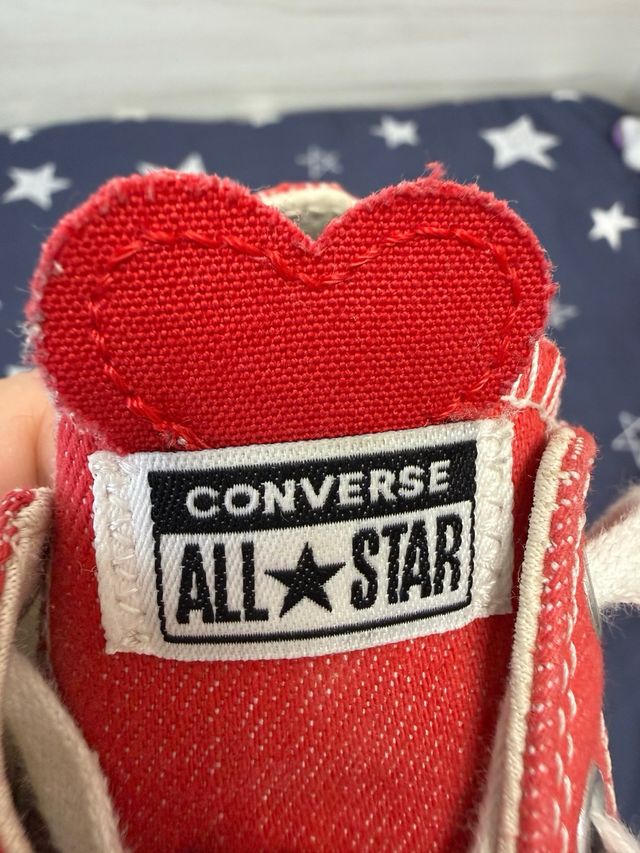 Converse niña rojas corazón talla 24
