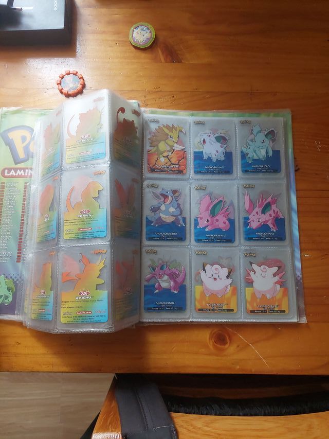 Álbum Pokémon Lamincards Colección Edibas