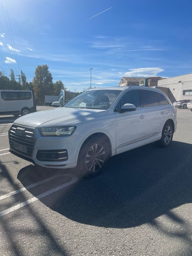 Audi Q7 2016