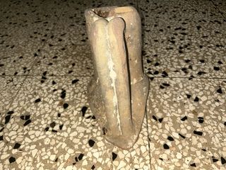 Antica anfora in terracotta