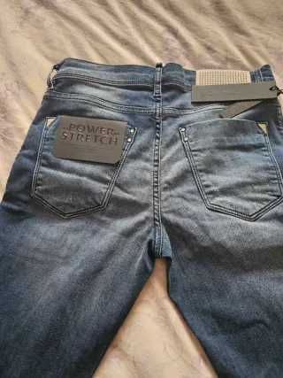 Vaqueros Antony Morato nuevos con etiquetas