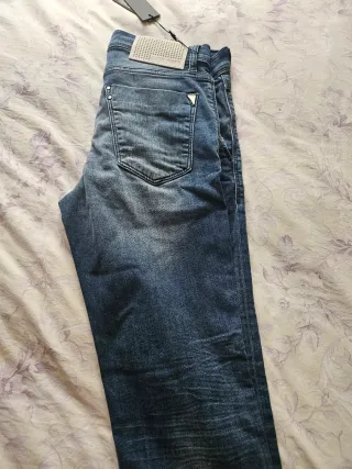 Vaqueros Antony Morato nuevos con etiquetas