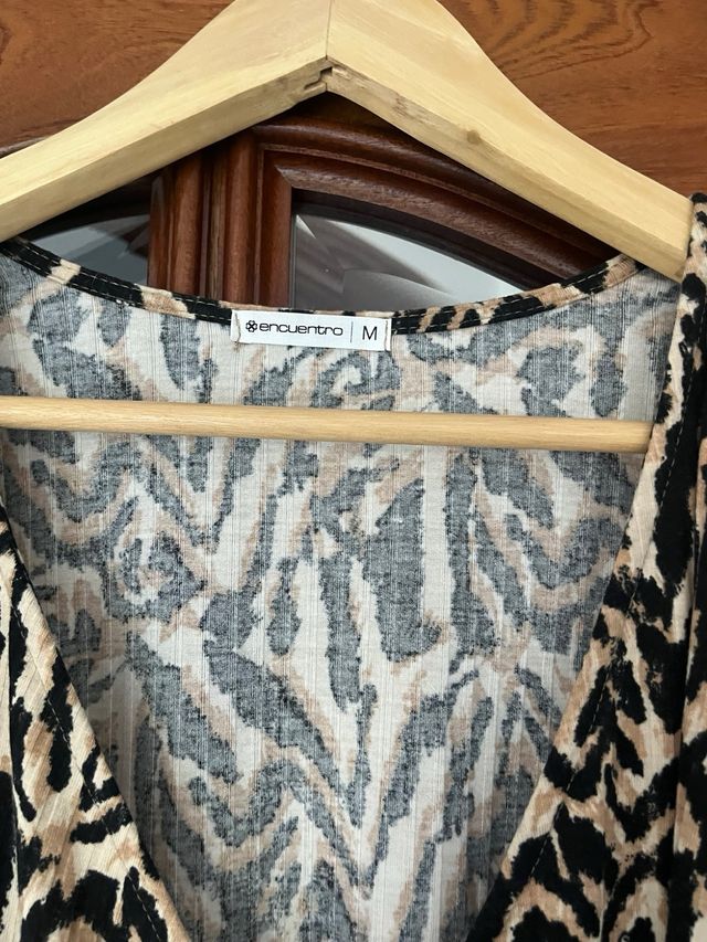 Vestido estampado animal print M