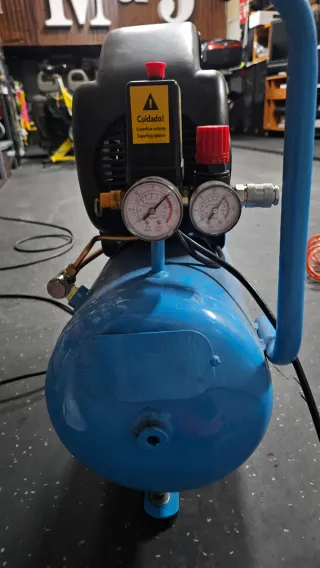 Compresor de aire MTM PB-C24CA