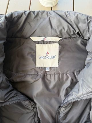 Abrigo Moncler Negro