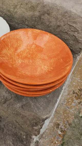 Set 5 piatti piani, 5 fondi, 5 coppe terracotta