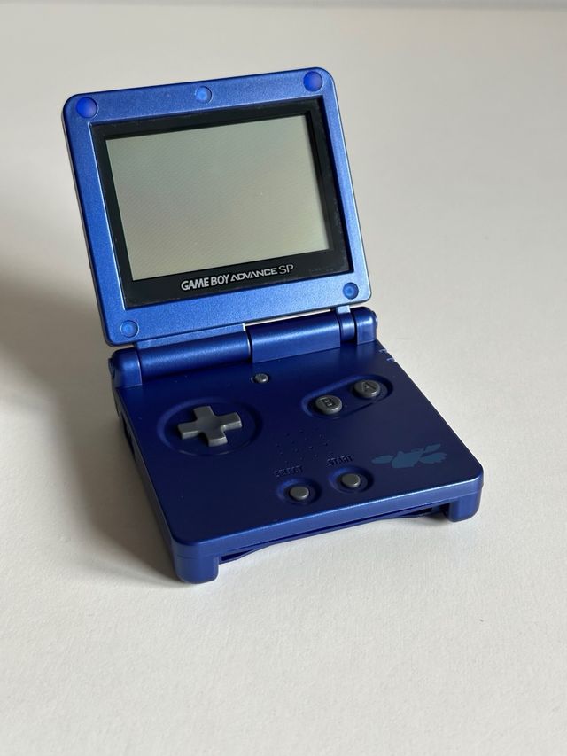 Game Boy Advance SP
