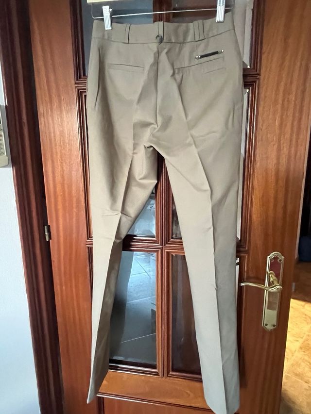 Pantalón Massimo Dutti beige
