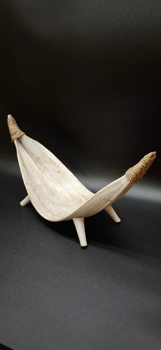 Bandeja decorativa de madera de coco