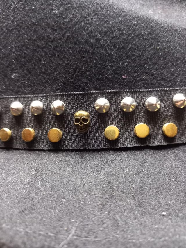 Sombrero Zadig & Voltaire Negro con Tachuelas