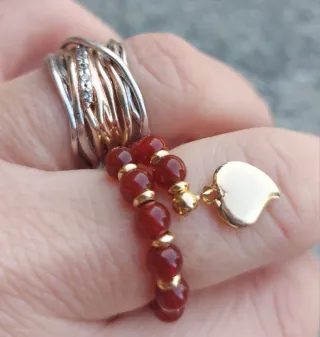 Anello oro giallo 750 e corniola