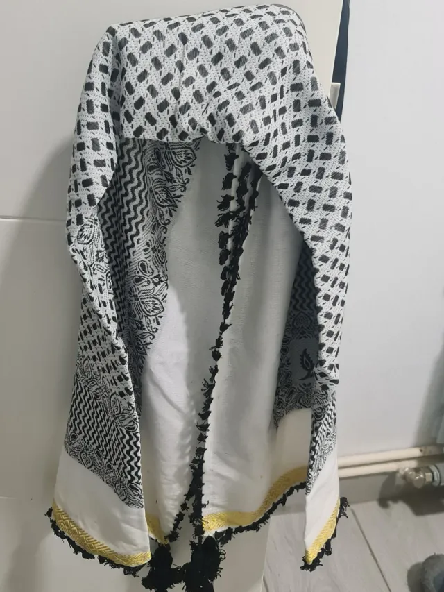 2 Bufanda Keffiyeh Negra y Blanca