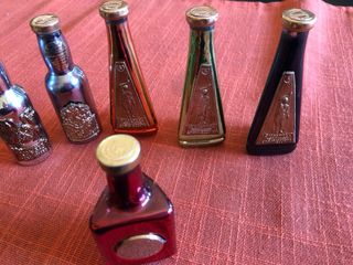 Lotto di 7 mini bottiglie di liquore