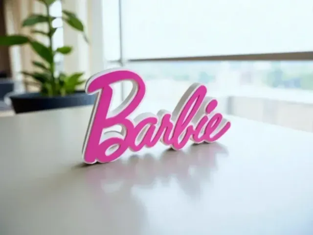 Logo 3D Barbie decoración rosa y glam