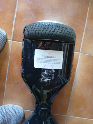 Patinete autoequilibrio negro sin cargador