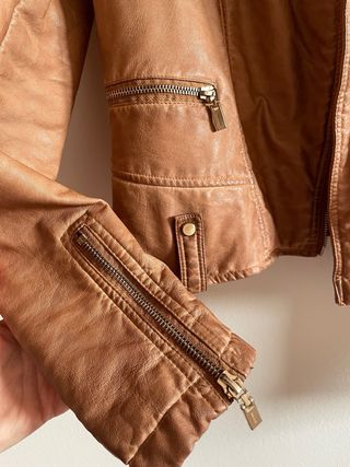 Chaqueta Cuero Marrón Bershka Talla M