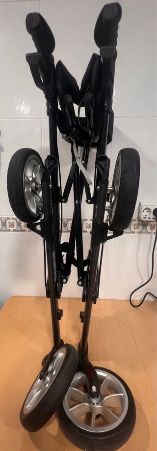 Andador con asiento y respaldo