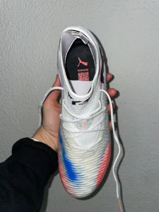 Botas de fútbol Puma blancas pie 39