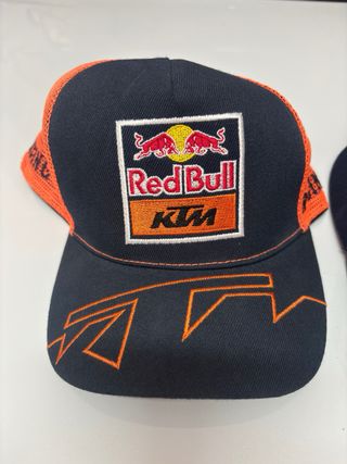Gorra KTM Red Bull y Troy Lee Designs