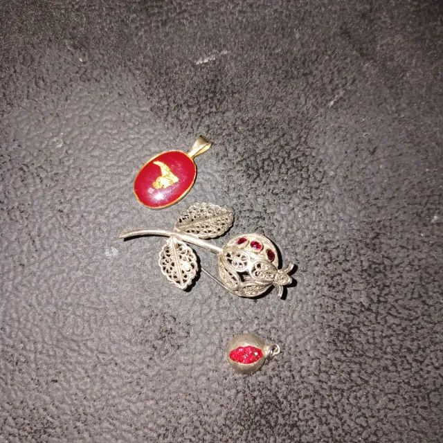 Centro de mesa alpaca antiguo y bisuteria