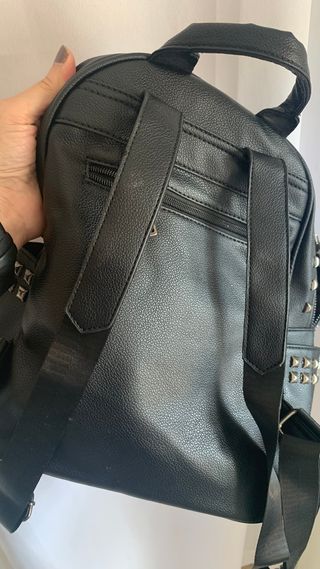 Bolso Mochila Negro Tachuelas Calavera