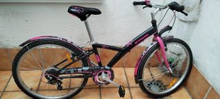 Bicicleta BTWIN niña rosa y negra