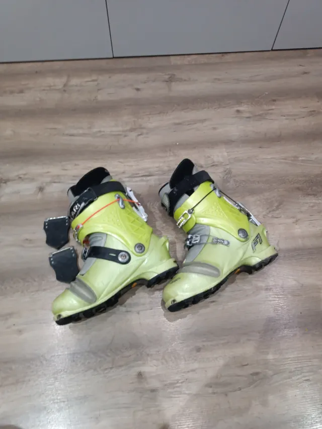 Botas de esquí de montaña Scarpa f1