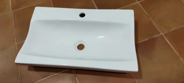 Lavamanos de porcelana blanco