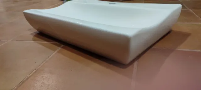 Lavamanos de porcelana blanco