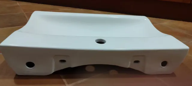 Lavamanos de porcelana blanco