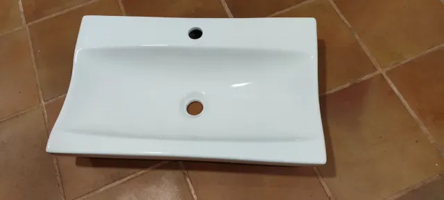 Lavamanos de porcelana blanco